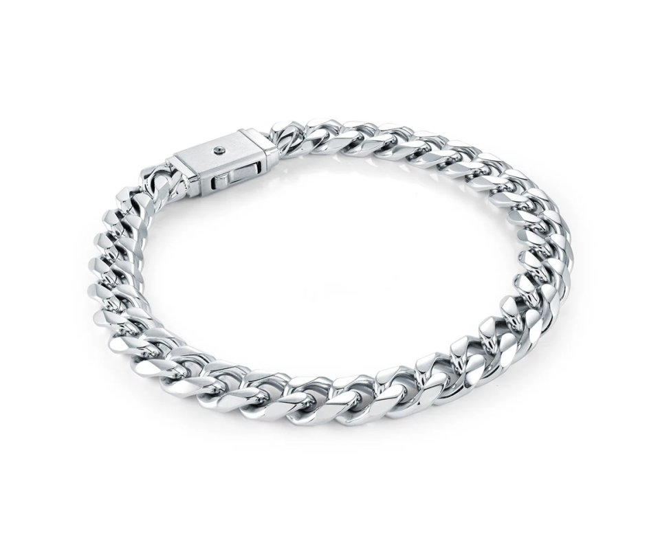 BRACELET EN ACIER OU ACIER/PVD OR À MAILLE GOURMETTE BRACELET EN ACIER OU ACIER/PVD OR À MAILLE GOURMETTE