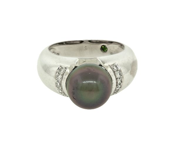 BAGUE EN OR 18K BLANC SERTIE D'UNE PERLE DE TAHITI ET DE DIAMANTS - SJ 143W - BIJOUTERIE SUISSE INC.