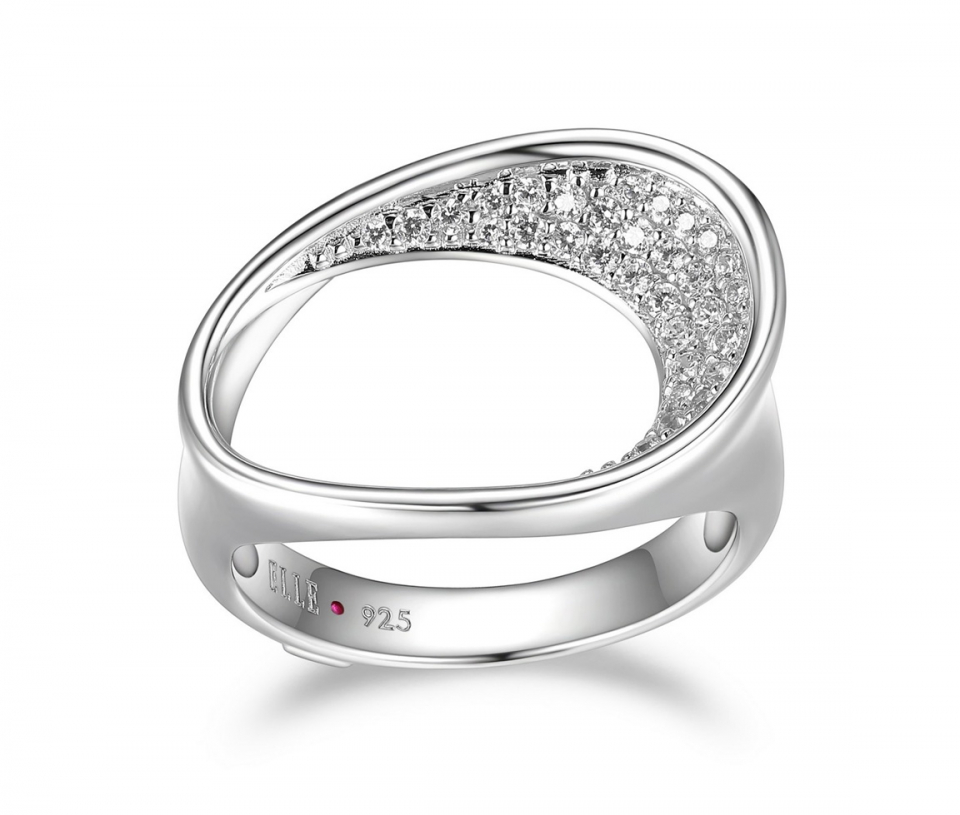 BAGUE À MOTIF OVALE AJOURÉ EN ARGENT RHODIÉ SERTIE DE CUBIQUES ZIRCONIAS - PJ R4LAD800AG - ELLE